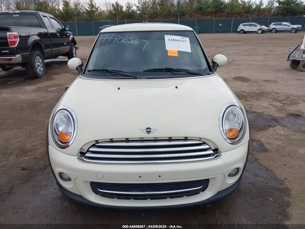 2012 MINI COOPER