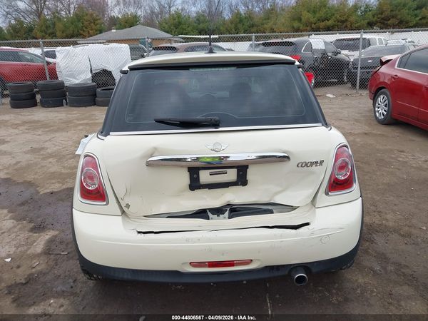 2012 MINI COOPER