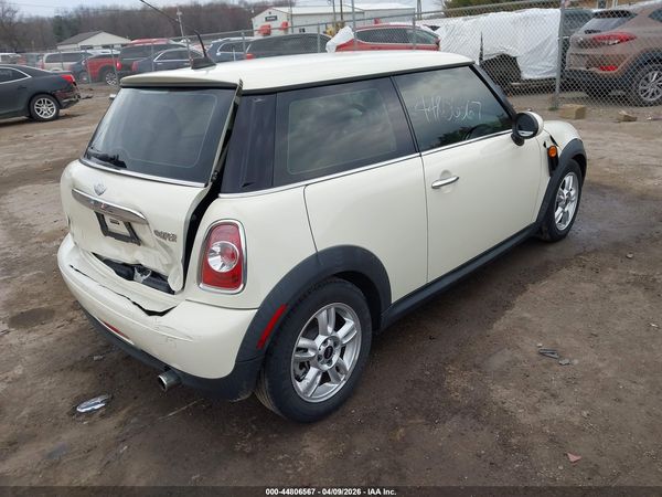 2012 MINI COOPER