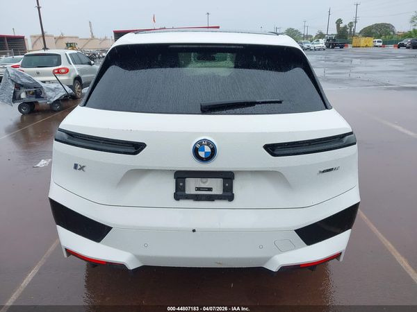 2025 BMW IX XDRIVE50