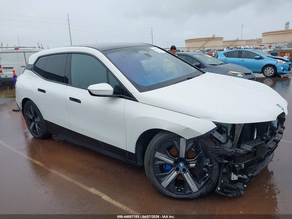 2025 BMW IX XDRIVE50