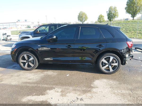 2022 AUDI Q5