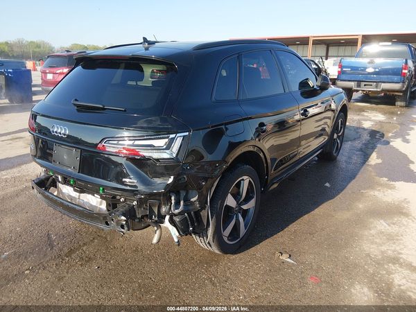 2022 AUDI Q5