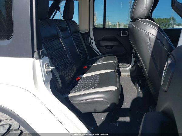 2020 JEEP WRANGLER UNLIMITED SAHARA 4X4