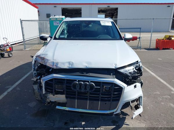 2022 AUDI Q7
