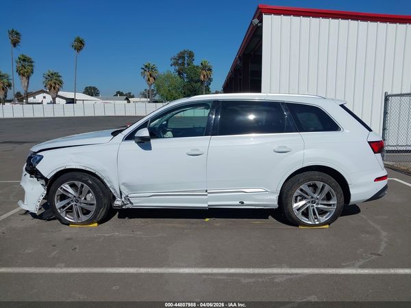 2022 AUDI Q7