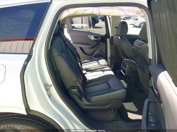 2022 AUDI Q7