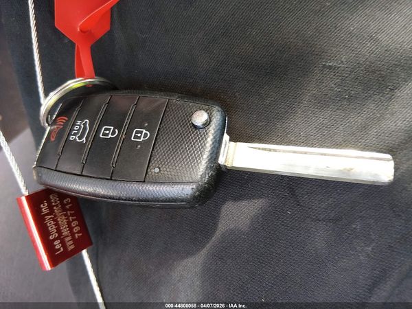 2019 KIA SORENTO 2.4L LX
