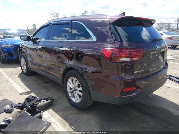 2019 KIA SORENTO 2.4L LX