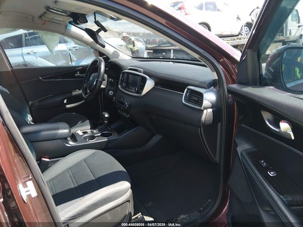 2019 KIA SORENTO 2.4L LX