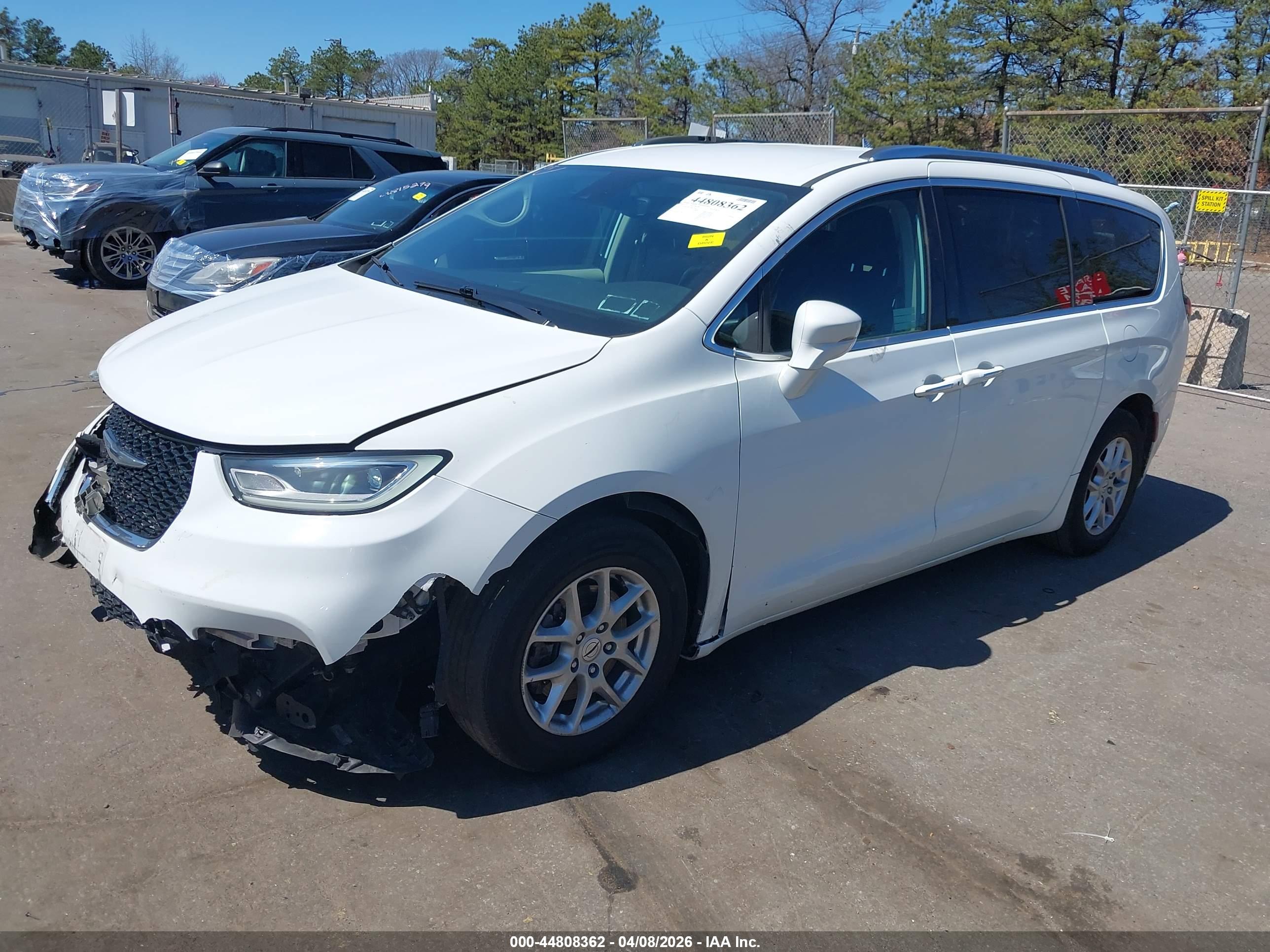 2021 CHRYSLER PACIFICA TOURING L — I2