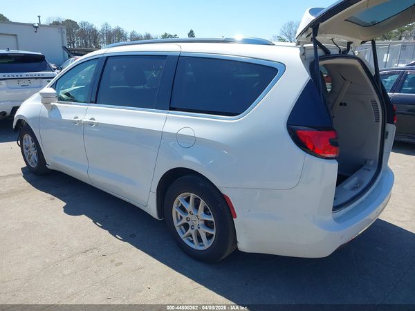 2021 CHRYSLER PACIFICA TOURING L — I3