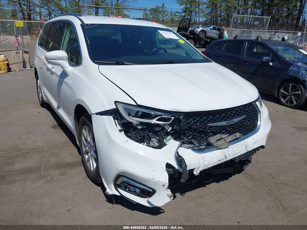 2021 CHRYSLER PACIFICA TOURING L — I6