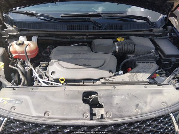 2025 CHRYSLER PACIFICA SELECT — I10