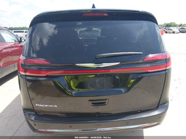 2025 CHRYSLER PACIFICA SELECT — I119