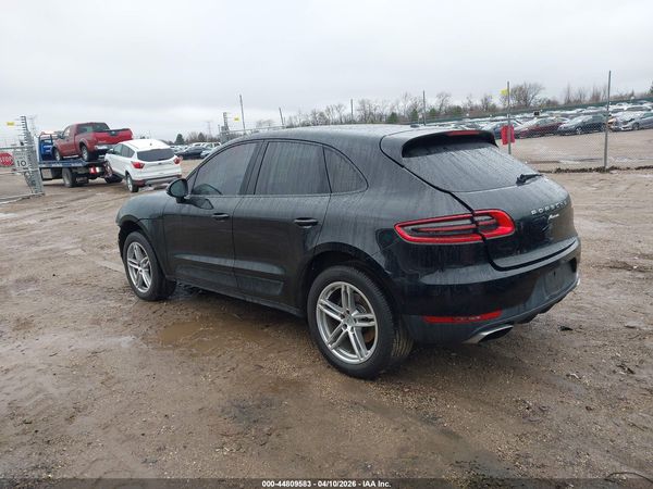 2017 PORSCHE MACAN