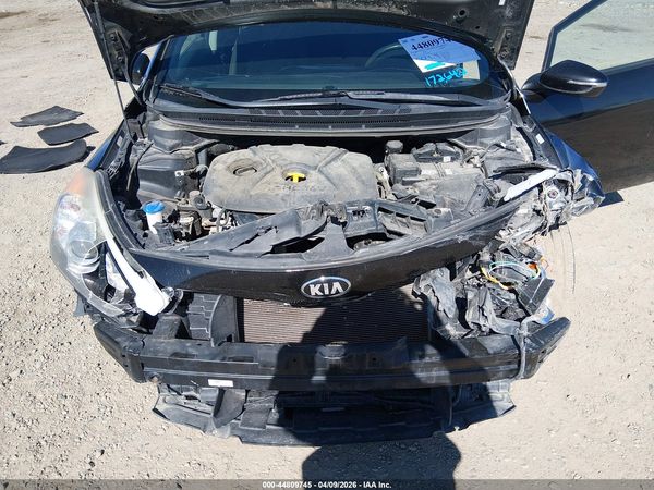2016 KIA FORTE LX