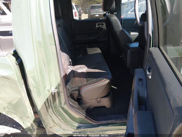 2025 NISSAN FRONTIER PRO-4X 4X4