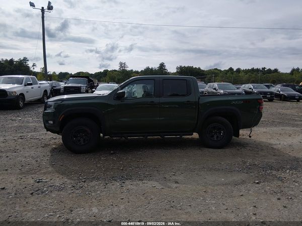 2025 NISSAN FRONTIER PRO-4X 4X4