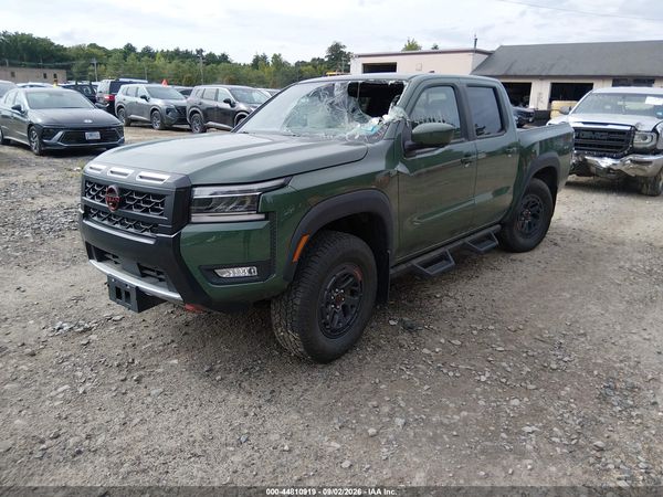 2025 NISSAN FRONTIER PRO-4X 4X4