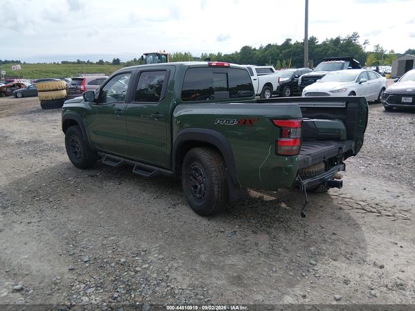 2025 NISSAN FRONTIER PRO-4X 4X4