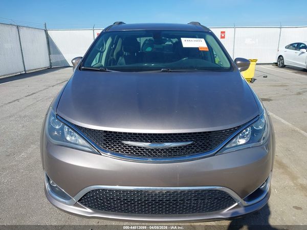 2017 CHRYSLER PACIFICA TOURING-L — I6
