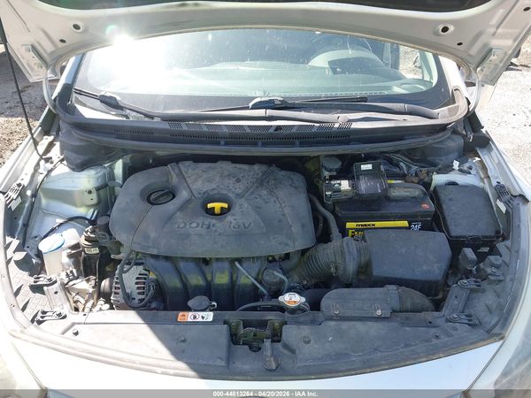2016 KIA FORTE GL (Middle-Low Grade)