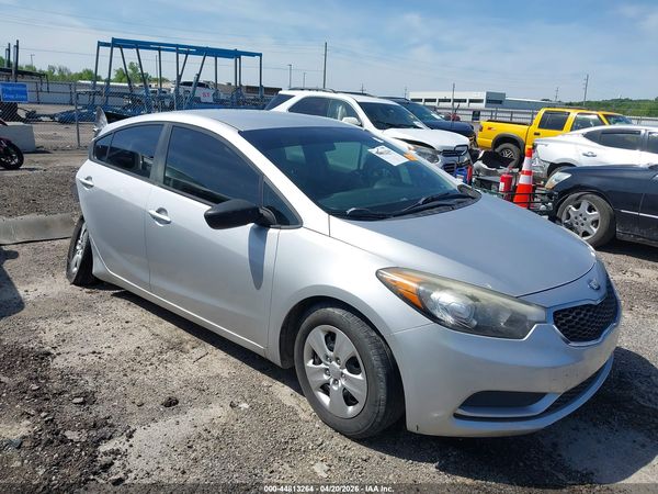 2016 KIA FORTE GL (Middle-Low Grade)