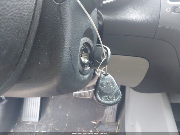 2016 KIA FORTE GL (Middle-Low Grade)