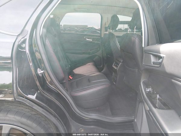 2017 FORD EDGE SPORT — I8