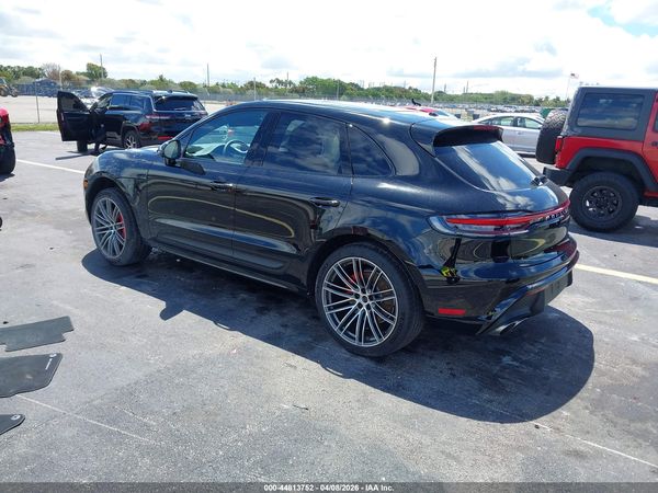 2026 PORSCHE MACAN S