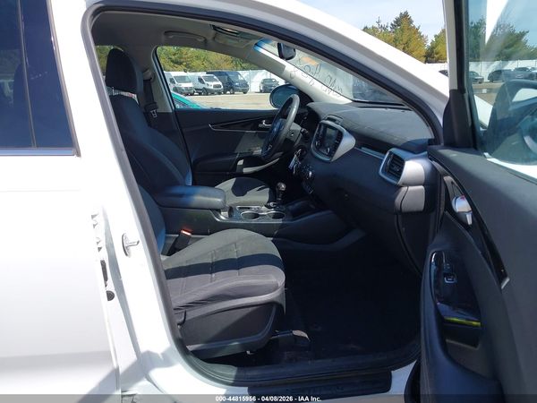 2017 KIA SORENTO 3.3L LX