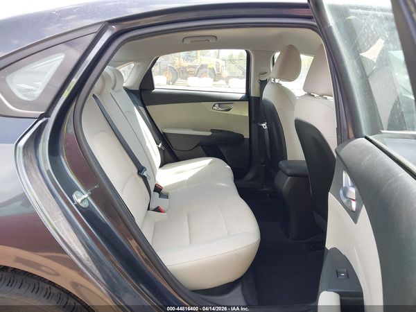 2023 KIA FORTE LXS