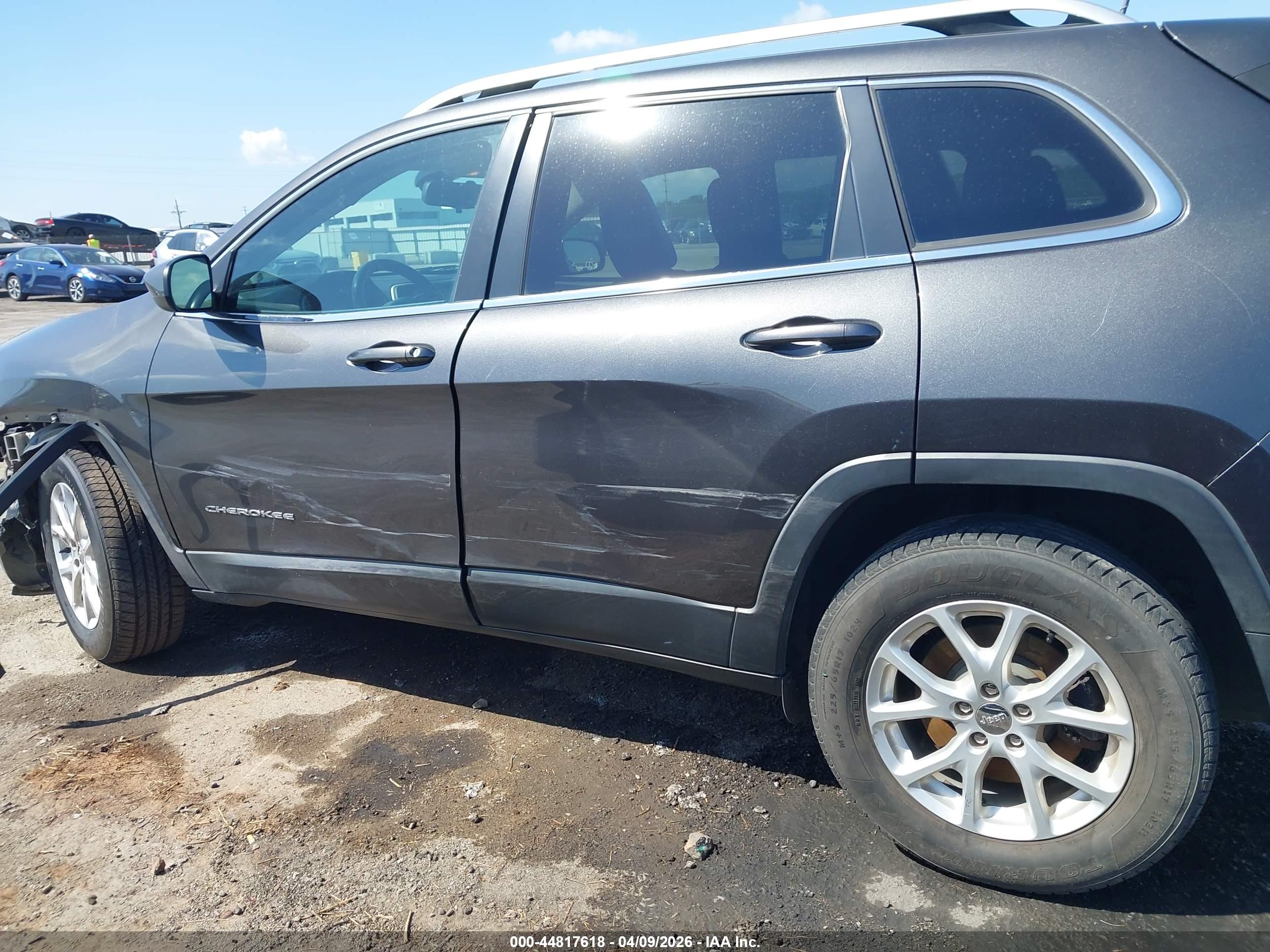 2016 JEEP CHEROKEE LATITUDE