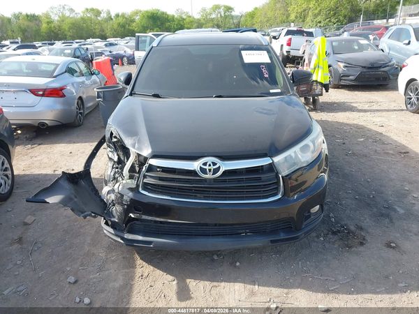 2016 TOYOTA HIGHLANDER XLE V6