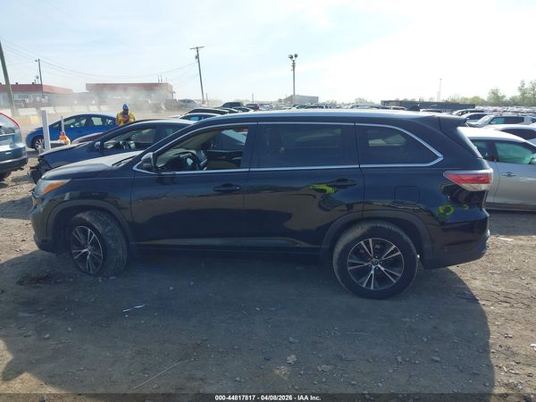 2016 TOYOTA HIGHLANDER