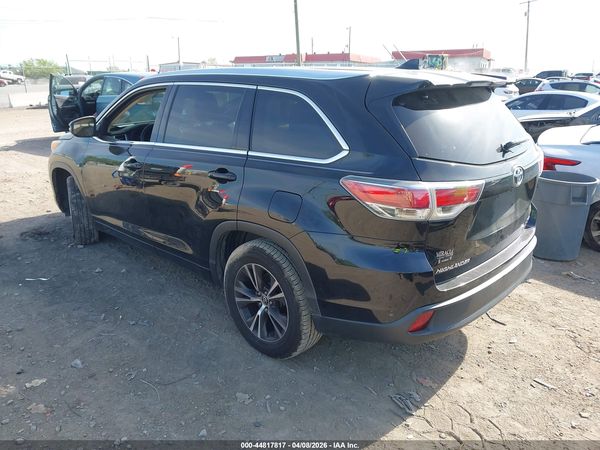 2016 TOYOTA HIGHLANDER XLE V6