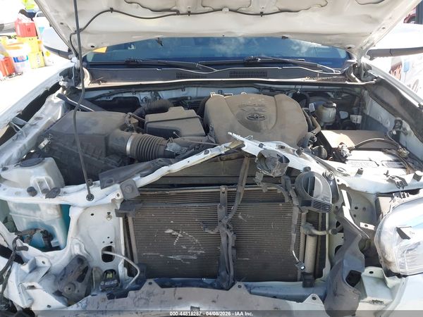 2022 TOYOTA TACOMA SR5 V6