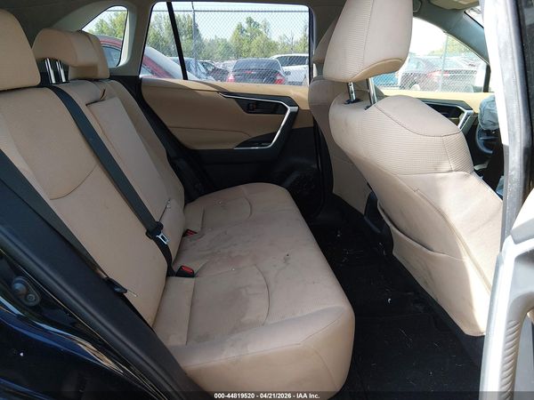 2019 TOYOTA RAV4 LE
