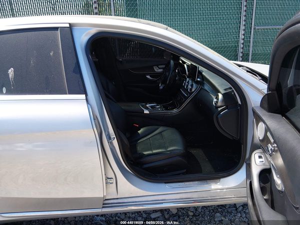 2015 MERCEDES-BENZ C 300 4MATIC