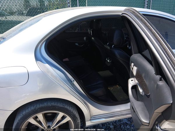 2015 MERCEDES-BENZ C 300 4MATIC