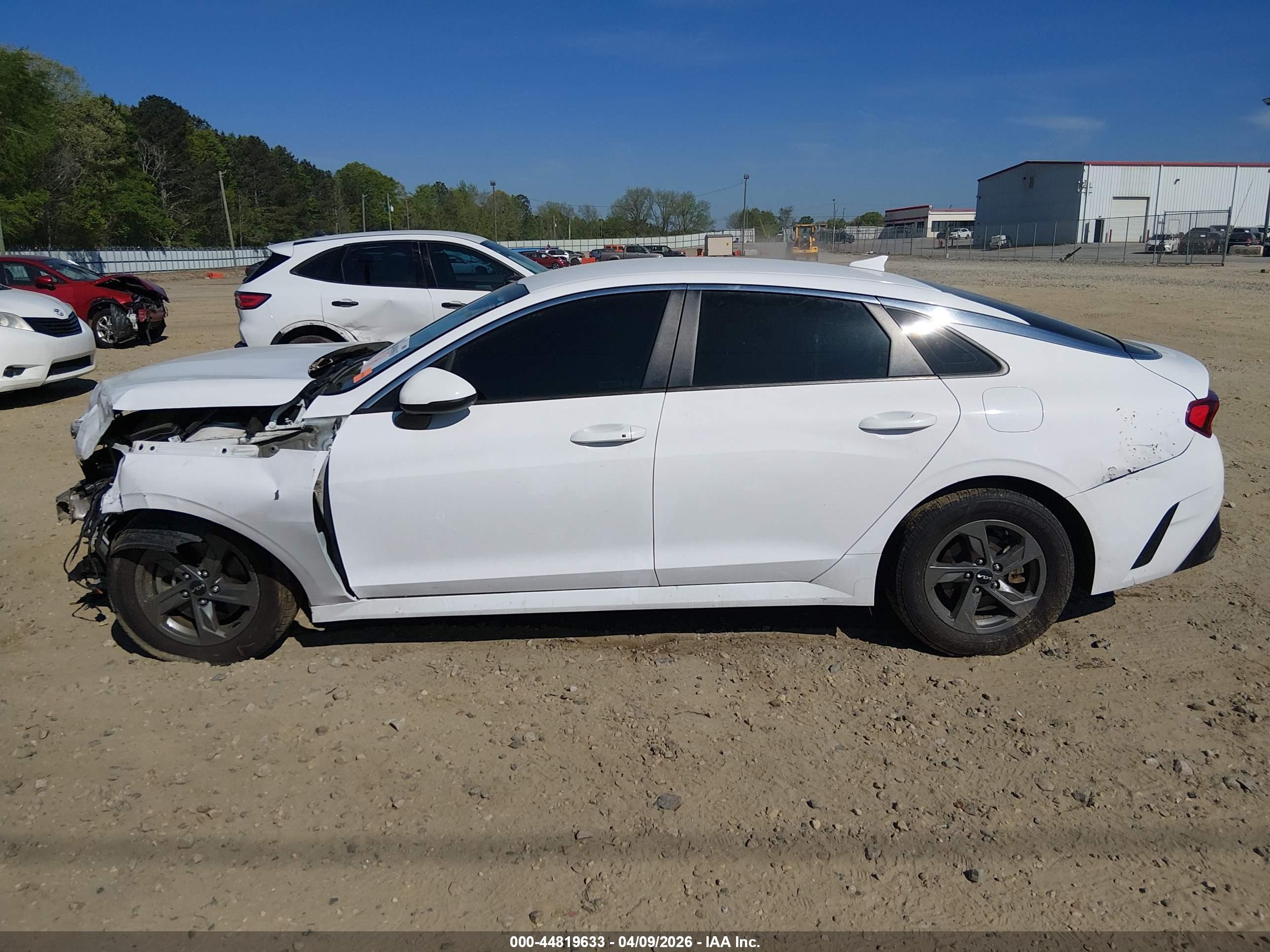 2022 KIA K5 LXS