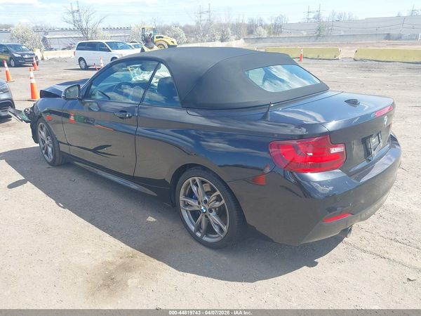 2015 BMW M235