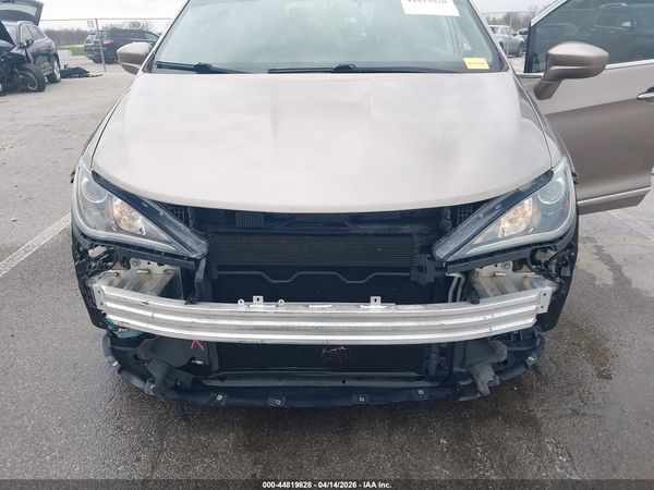 2017 CHRYSLER PACIFICA TOURING-L — I6