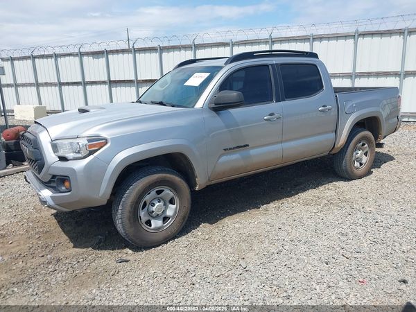2016 TOYOTA TACOMA SR5 V6