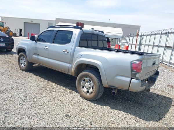 2016 TOYOTA TACOMA SR5 V6