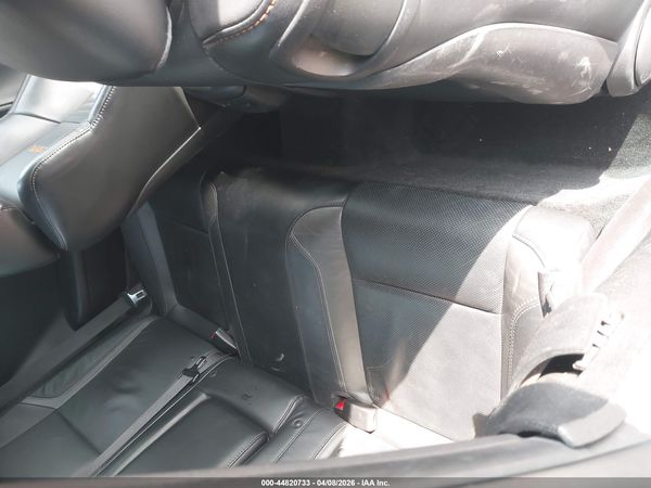 2015 DODGE CHALLENGER R/T PLUS