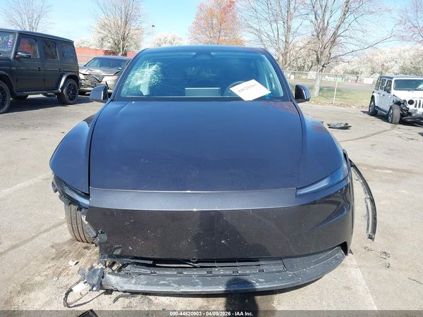 2026 TESLA MODEL Y