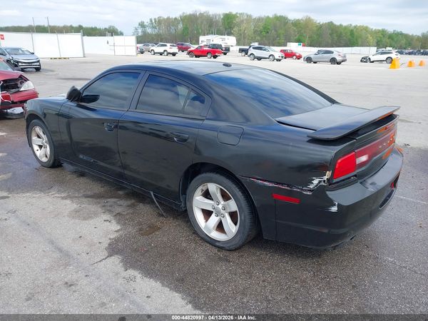 2012 DODGE CHARGER SXT