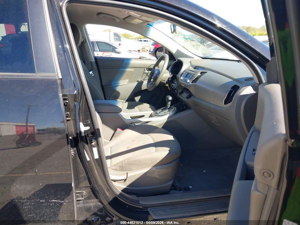 2016 KIA SPORTAGE LX